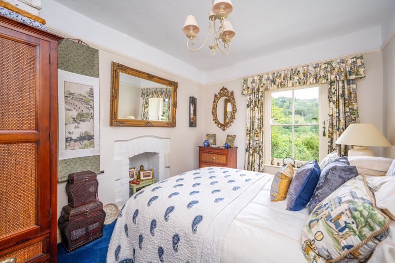 Bedroom- click for photo gallery